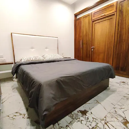 Charming In Historic Malta Apartment *