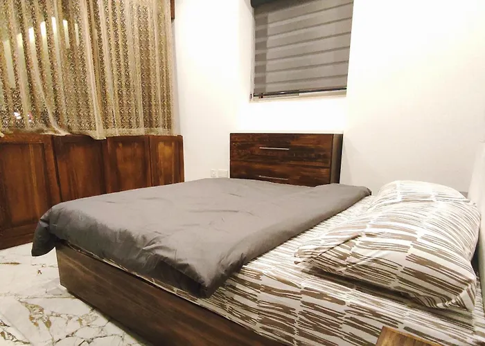 Charming In Historic Malta Lejlighed